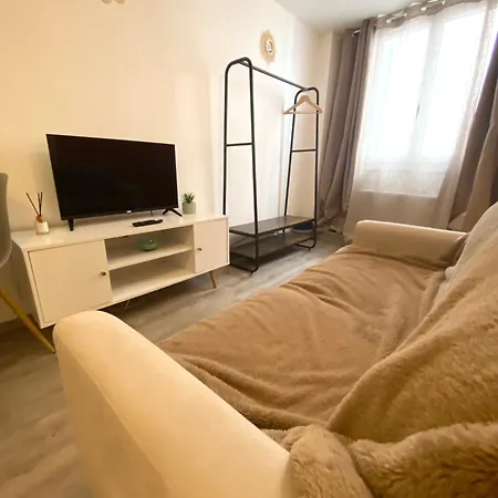 Apartman Confortable Au Centre De *